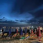 Apartament Plazh Perla Del Mare 300m To